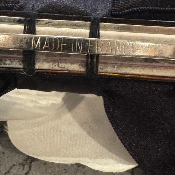 Chanel Vintage Camellia Bow Fabric Barrette 1980s Authentic CoA - Picture 5 of 5